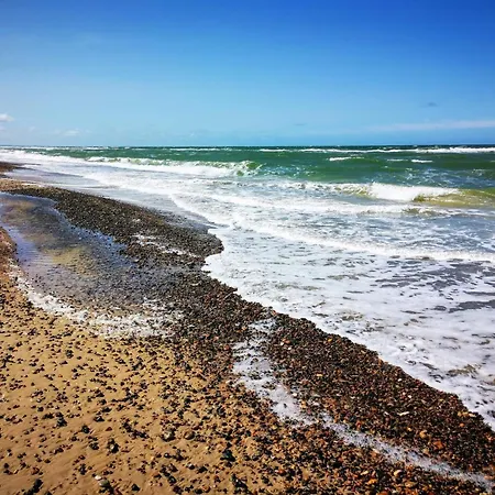 10 Person In Fjerritslev-by Traum